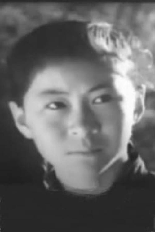 Yo. Tsetsegmaa as Sarantuyaa