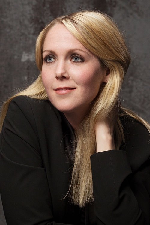 Niki Gunke Stangertz as Anna