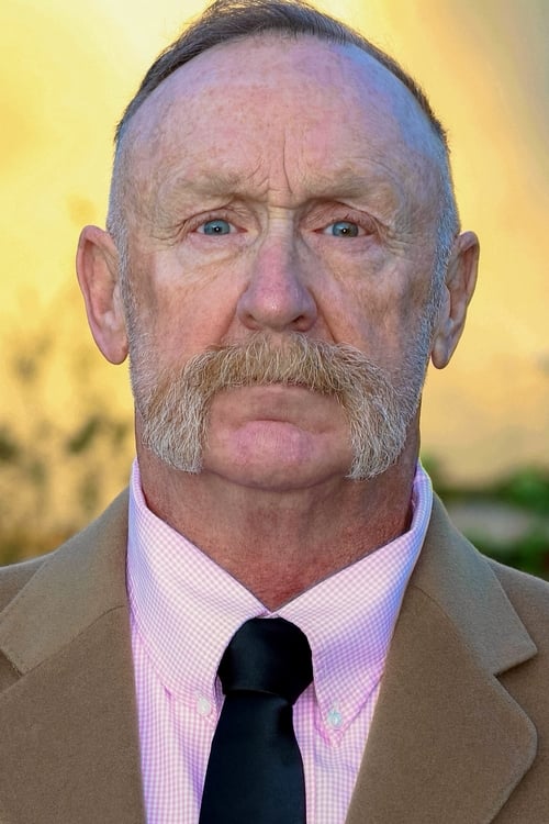 Al Burke as Officer Richards