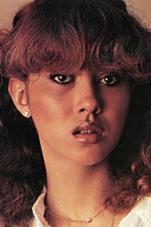 Cristina Lay as Rosi