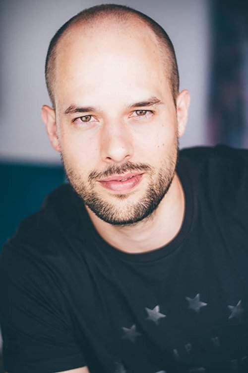 Samuel Thomas as Dan Webster