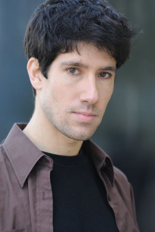 Alan Kaiser as Luke Benjamin