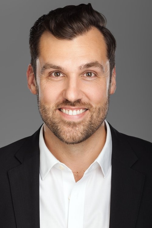 Dave Collette as Vincent the Chauffeur