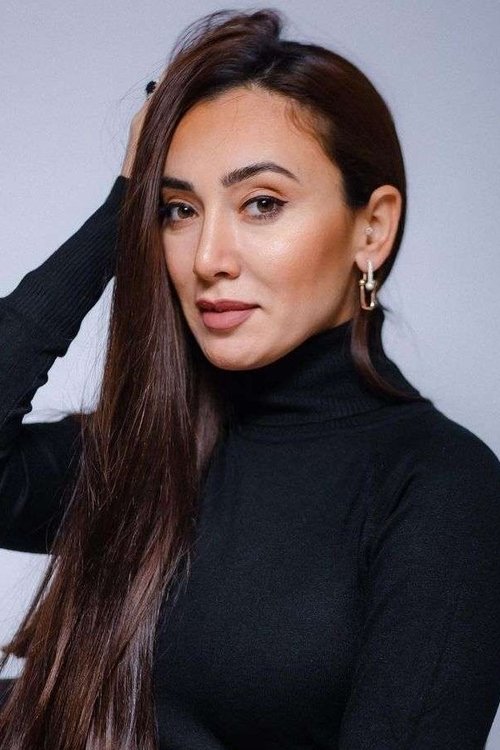 Hajar Agayeva as Leyla