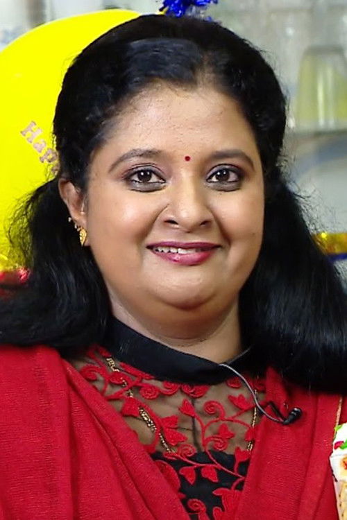 Anila Sreekumar as Annalakshmi (Chinna Thambi's mother)