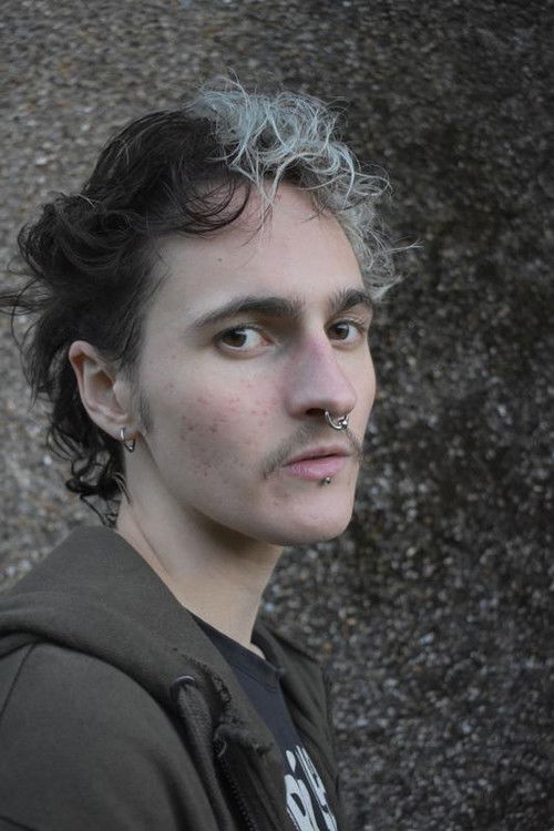 Ruben Lucius Kronström as Cliffdwelling Violinist