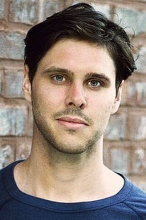 Grant Schumacher as Vernon Korsch