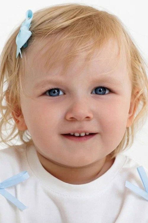 Анастасия Голосай as 