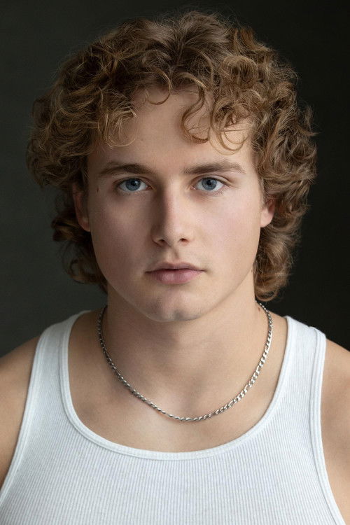 Charlie Larsen as Ashton