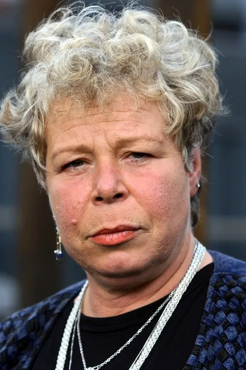 Qristina Ribohn as Self