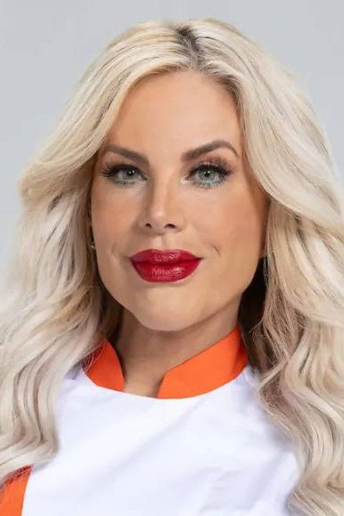 Lorena Herrera as Lucrecia Fontaner Hernández