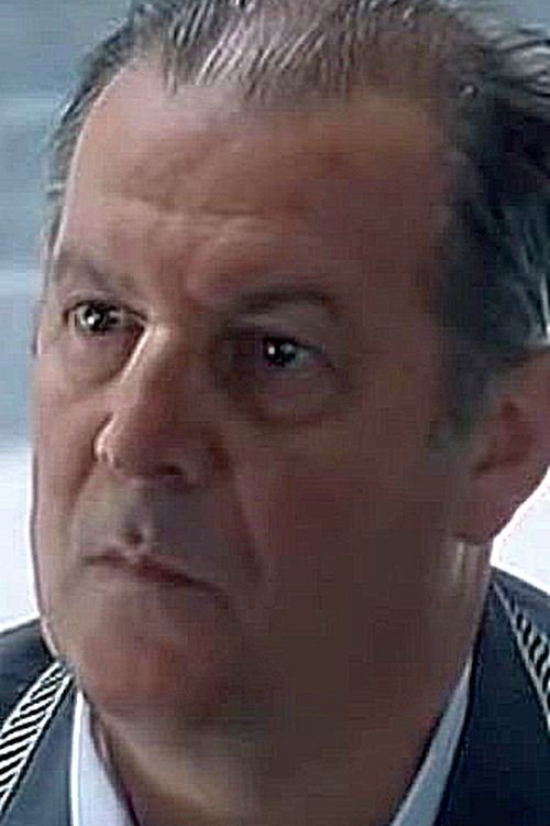 Salvatore La Rotonda as Ferdinando