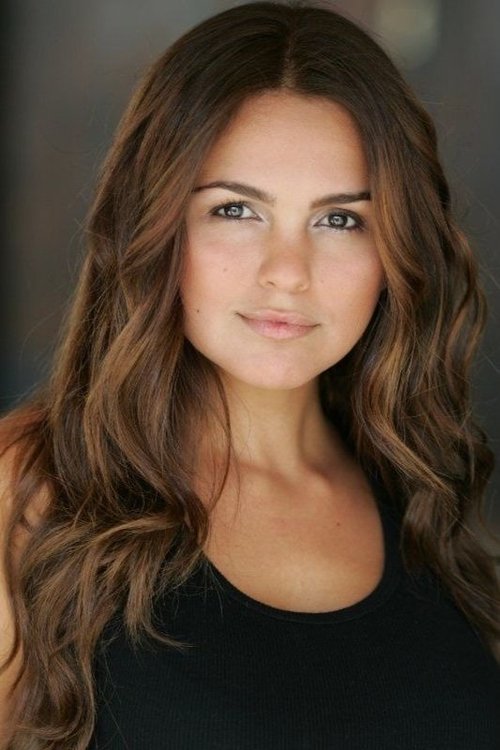 Rebeka Montoya as Estelle