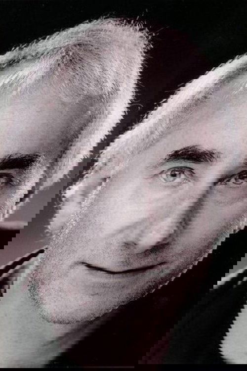 Michel Caccia as Le sommelier