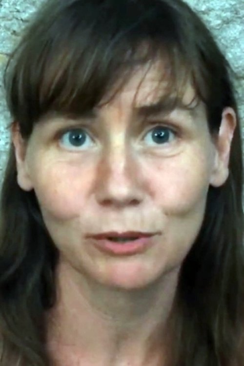 Lara Persain as Vendeuse