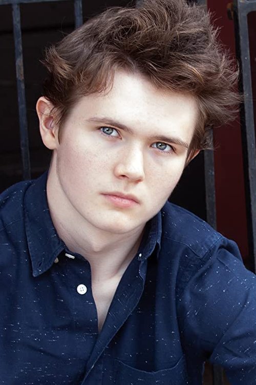 Hays Wellford as Silas