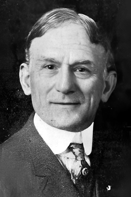 Jay Hunt as Dr. Carey