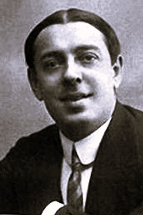 Michael Vavitch as Capt. Quinnox