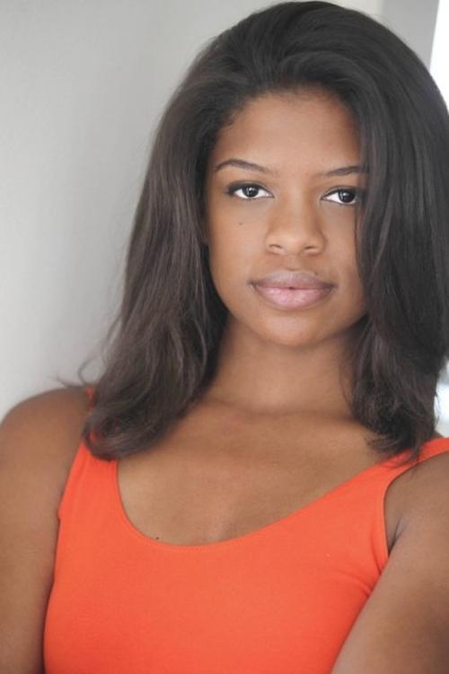 Reilly Brooke Stith as Charlotte