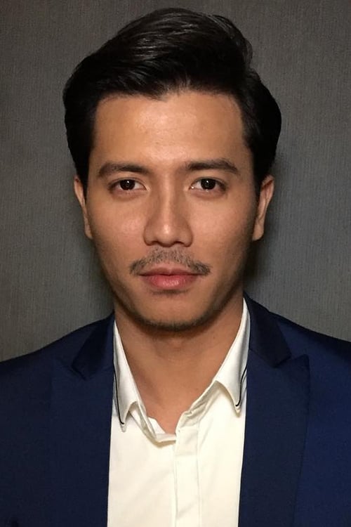 Fattah Amin as Ejaz Fakhri