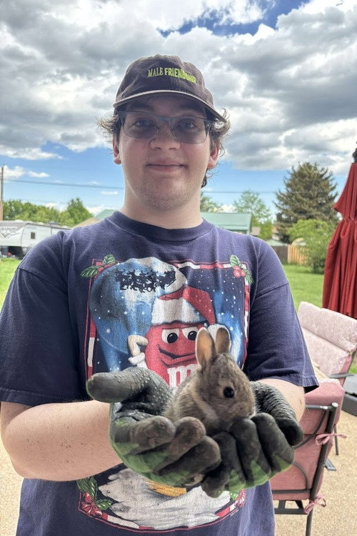 Logan Agnew as The Tramp