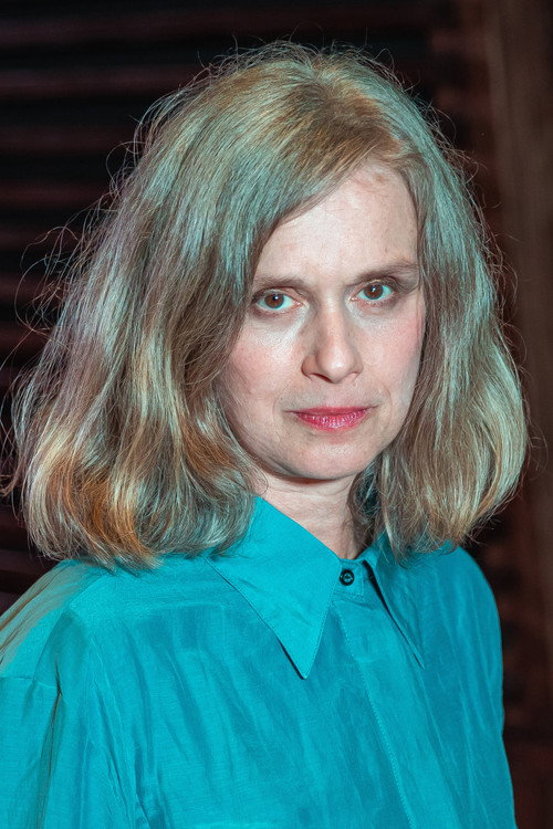 Juana Molina as (voice)
