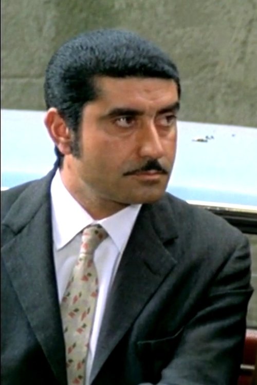 Alberto Fogliani as Operaio Siciliano