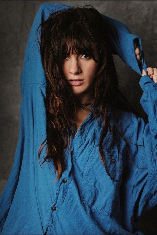 Beatrice Gatta as Emma