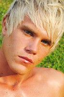 Joe Bondi as (archive footage)