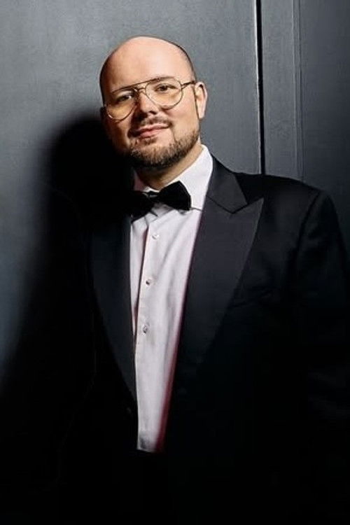 Sébastien Longhi as Self : Il Cello's member