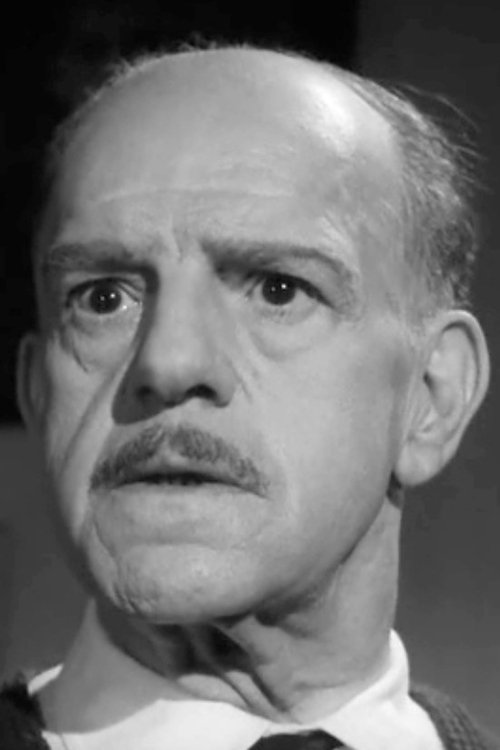 Francisco Pierrá as Miembro de la junta