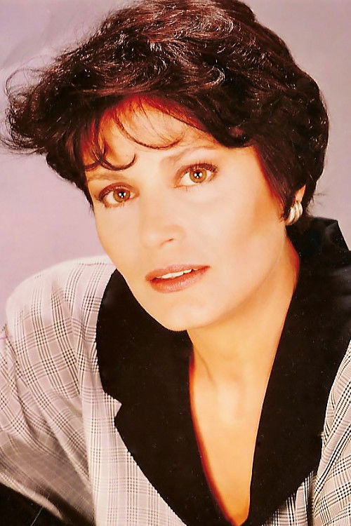 Popi Asteriadi as Lenio