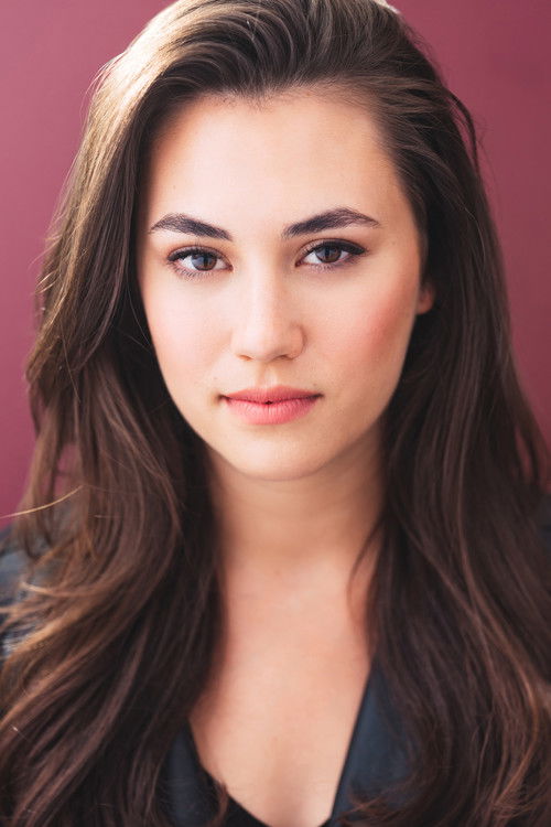 Lilly Brown as Maddie