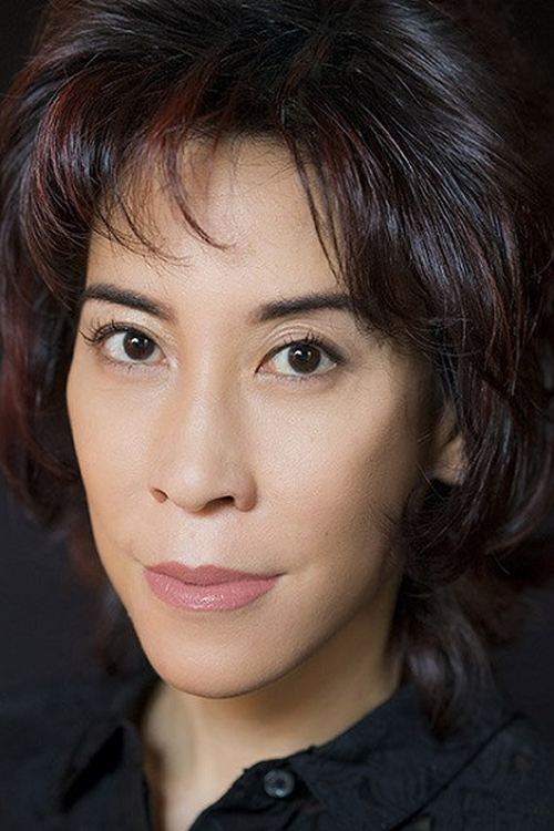 Midori Nakamura as Joan