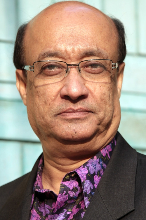 Partha Majumder as Cadress
