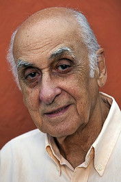 Zuenir Ventura as Self / Interviewee