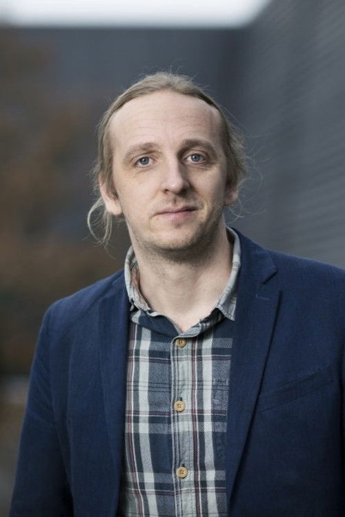 Martin Schibbye as Self