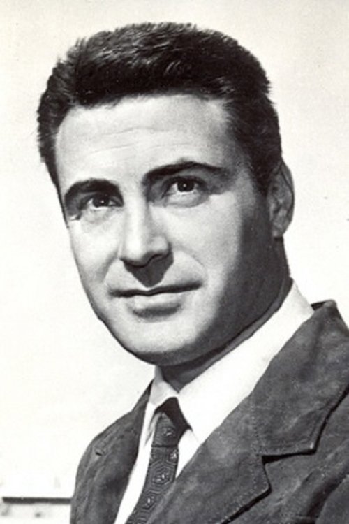 Armando Francioli as Enrico