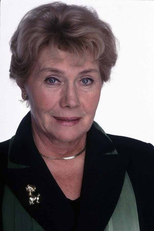 Teresa Lipowska as Aunt Ola