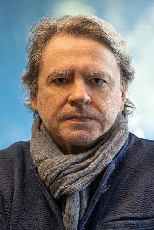 Nuno Carinhas as Manuel