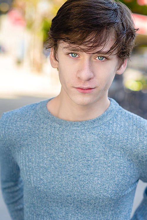 Aidan Fiske as Brett