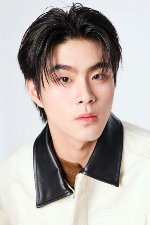 Thanachai Sakchaicharoenkul as Khen