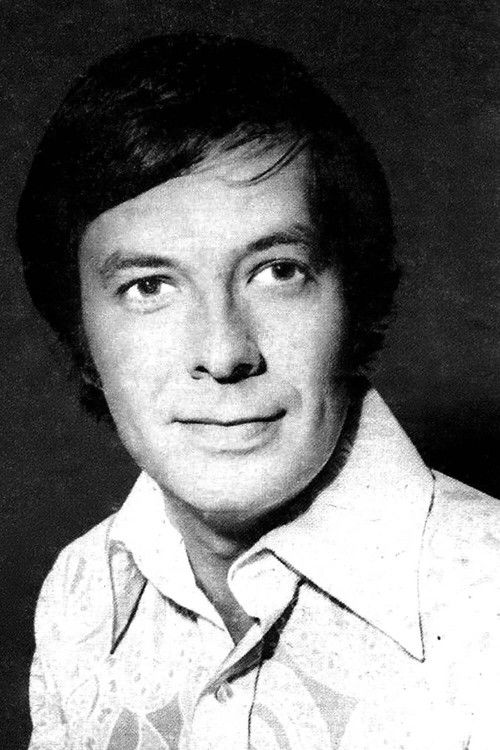 Guillermo Bredeston as Óscar