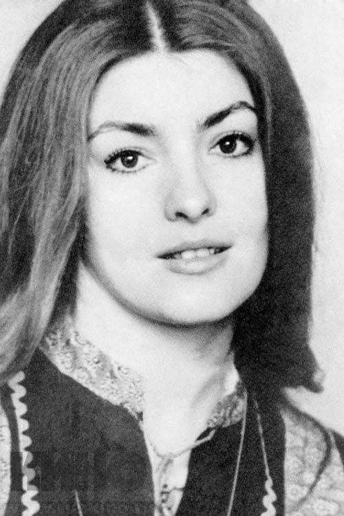 Manana Tskhovrebova as 