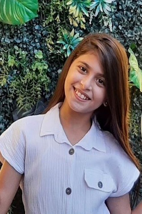 Lavenia Nader as كارما