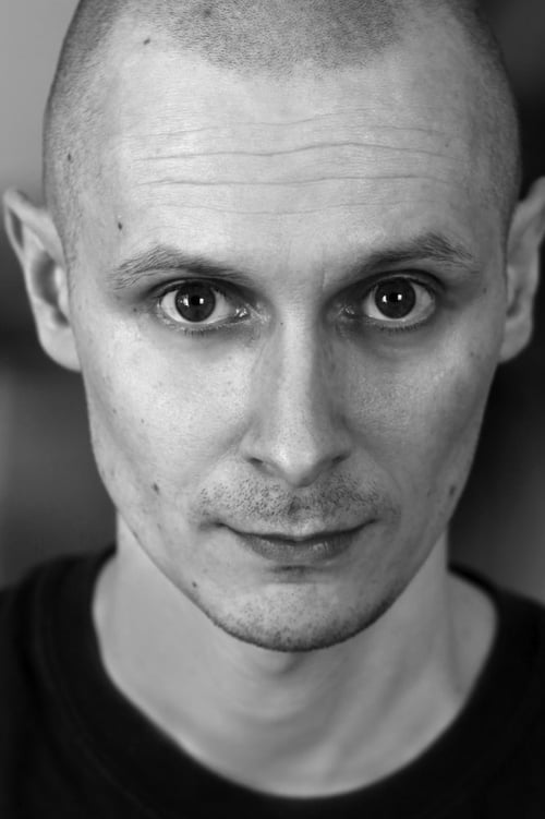 Paul Warren as Emaciated Ian body