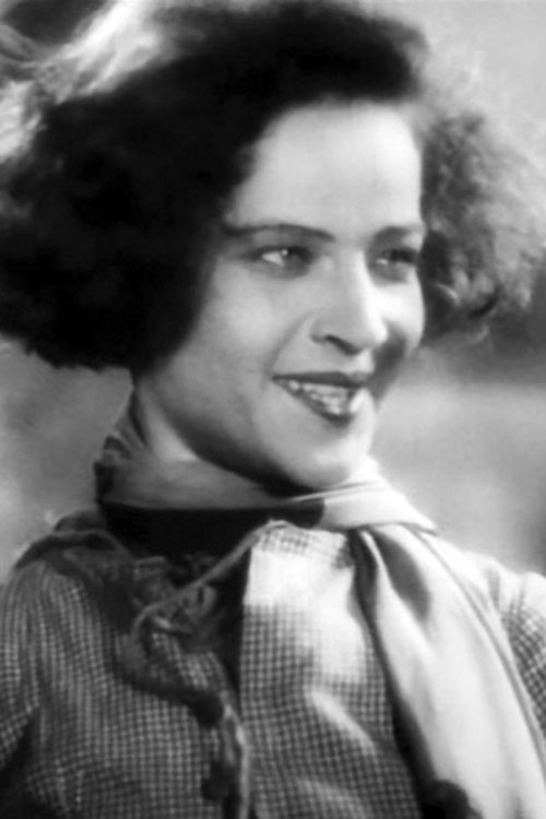 Vera Yanukova as Sonka