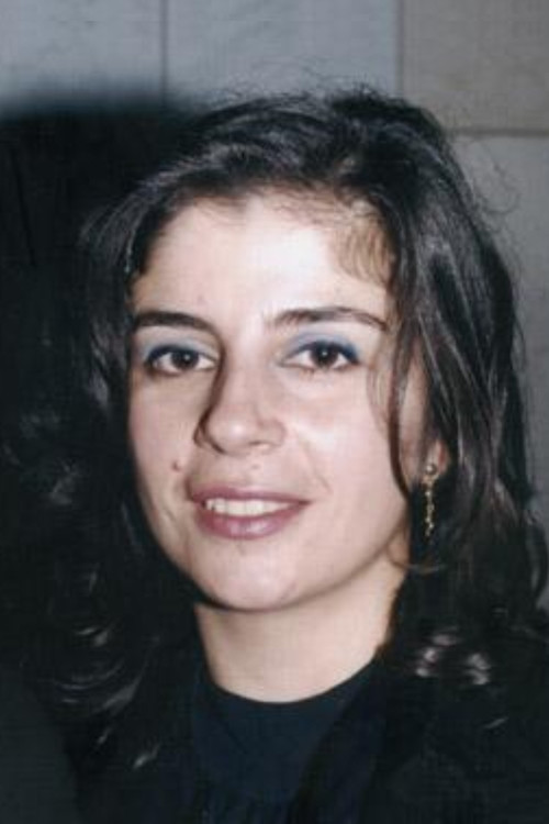 Sulafa Ewaishiq as Syrian Mother