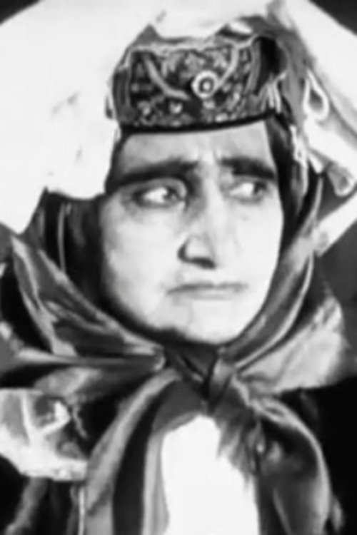 Elisabed Cherqezishvili as Khanuma