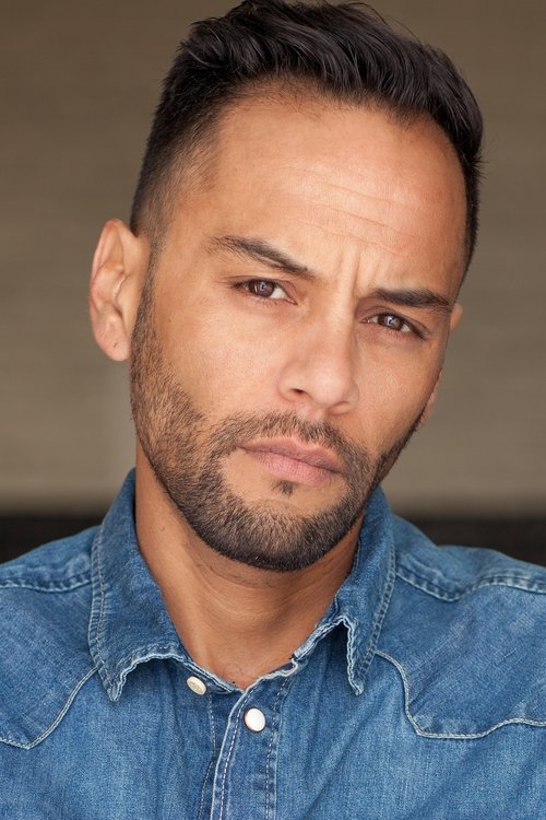 Erik Alexander Gavica as Angel